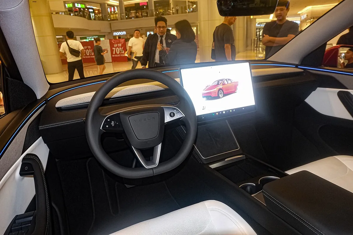 White + Black Tesla Model Y Juniper Long Range AWD interior